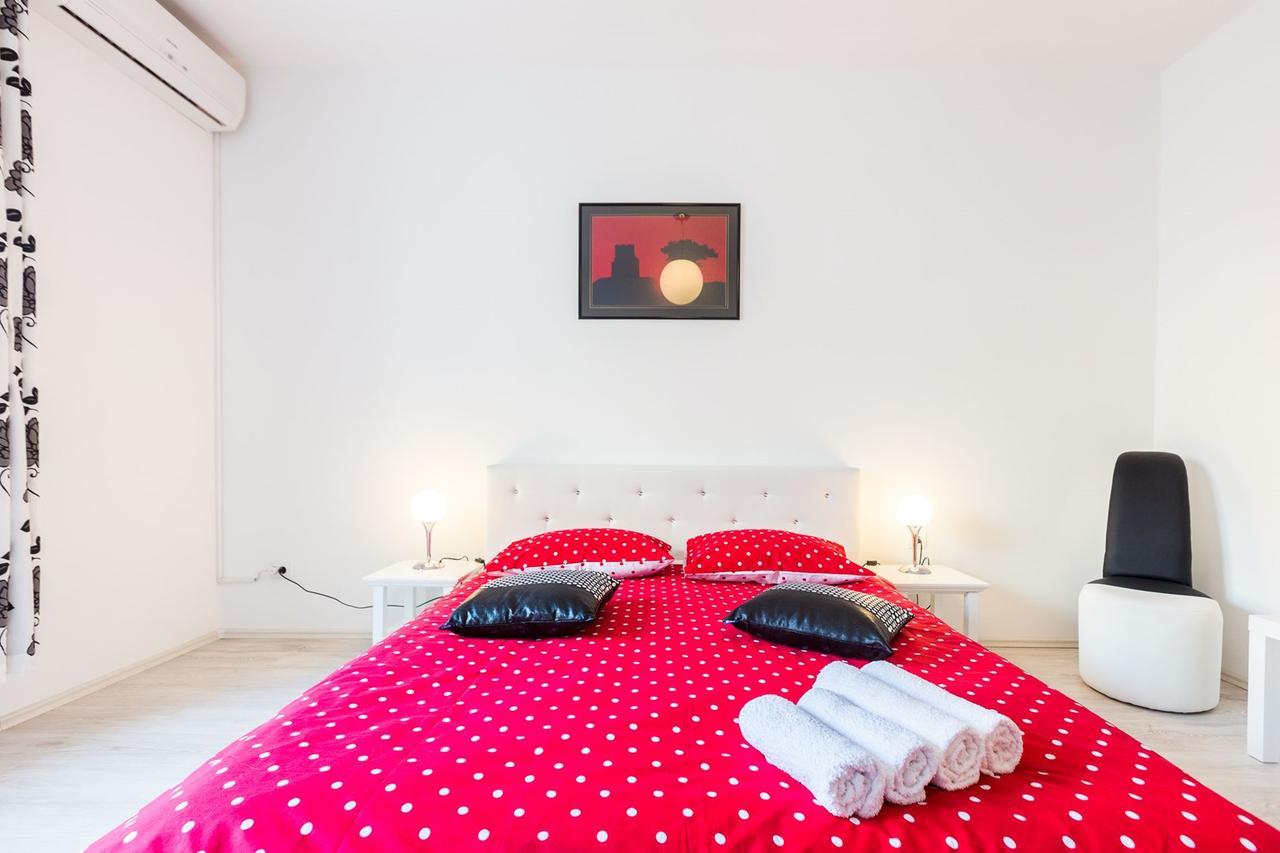 Fifi Apartment W. Parking In Old Town Задар Экстерьер фото