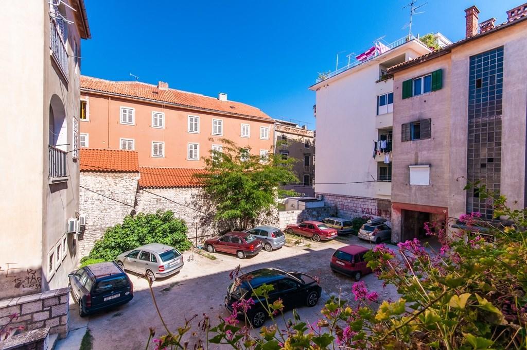Fifi Apartment W. Parking In Old Town Задар Экстерьер фото